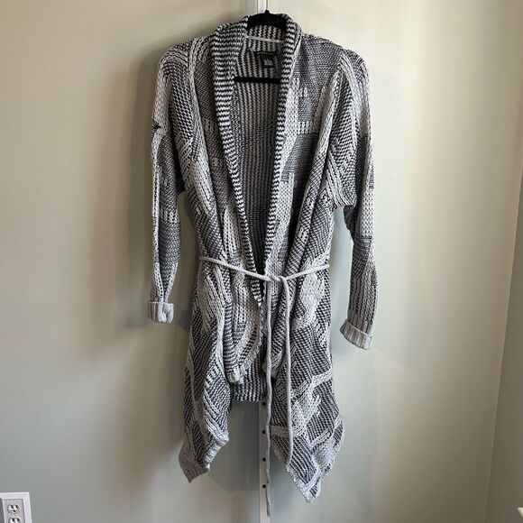 BCBG Max Azria Thick Knit Sweater Cardigan - Picture 1 of 4